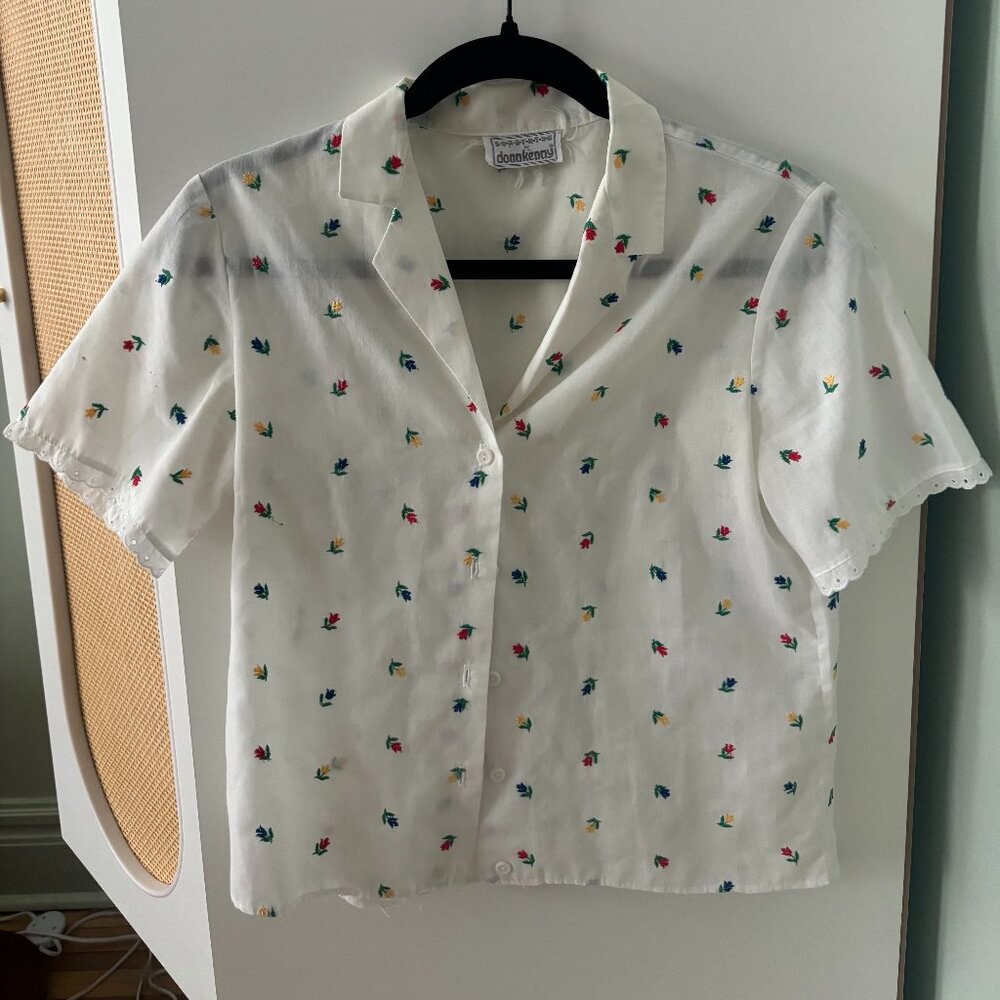 Vintage flower top